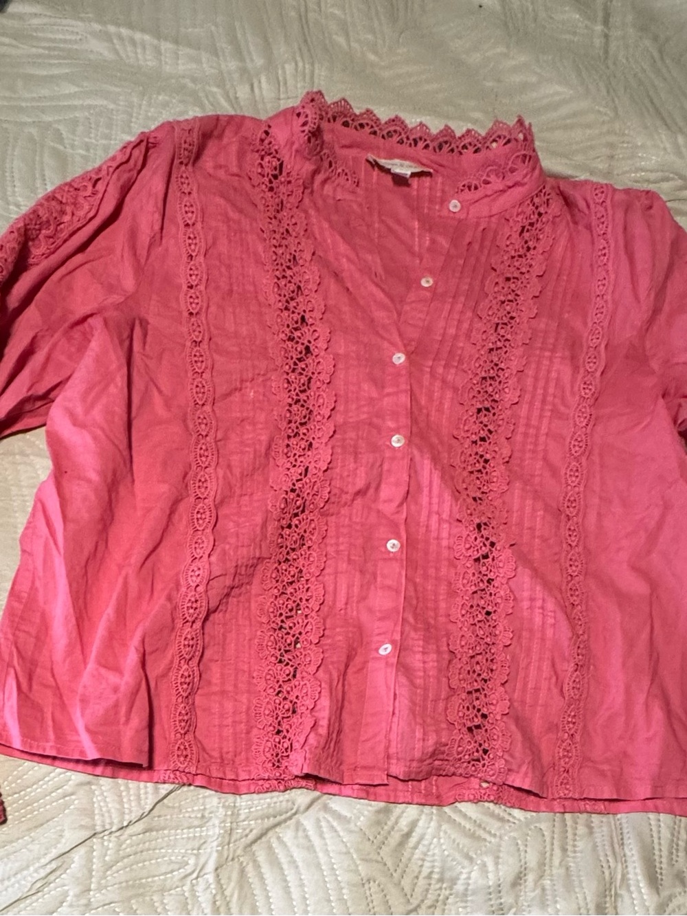 Jennifer & Grace Women's Pink Lace-Trim Button Front Top Sz XL